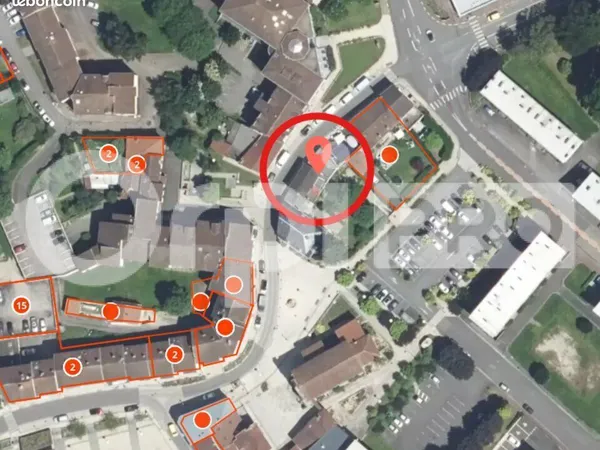 Local commercial 136 m² 