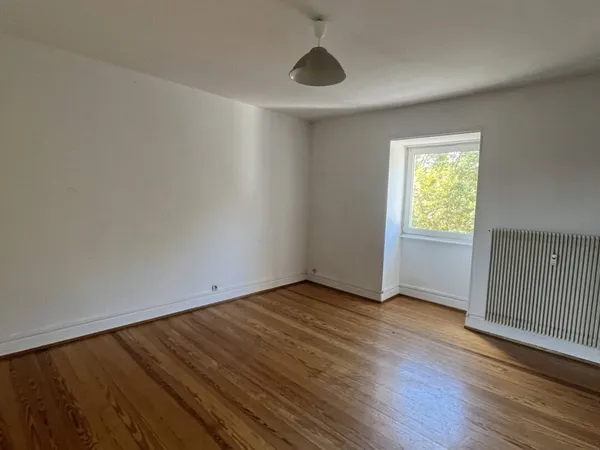 Appartement 4 pièces 84 m² 