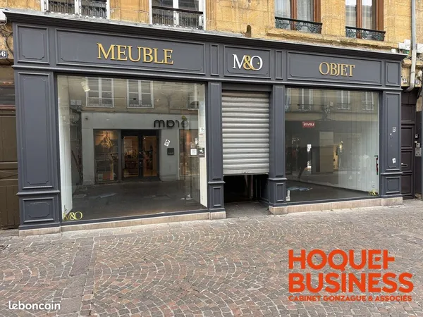 Local Commercial Hypercentre 445 m² 