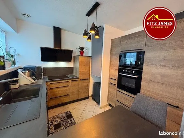 Maison 4 pièces 77 m² 