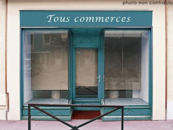 Entrepôt 28 m² 