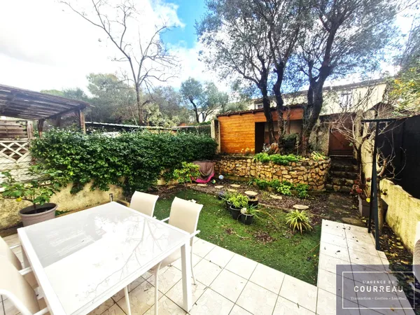 Villa F4 avec terrasse, jardin, climatisation et garage Mo 