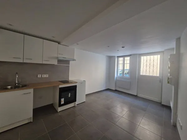 Studio 1 pièce 18 m² 
