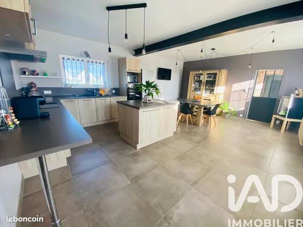 Maison 6 pièces 135 m² 