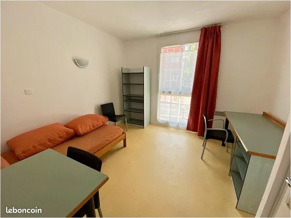 Appartement 1 pièce 17 m² 