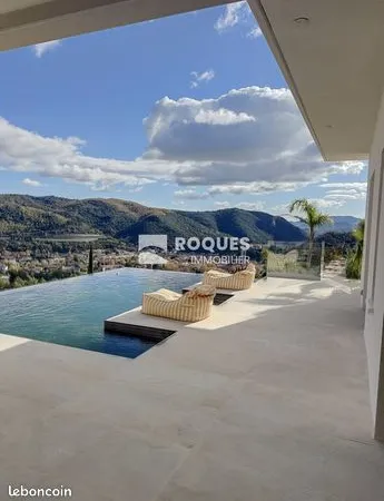Maison 5 pièces 165 m² 
