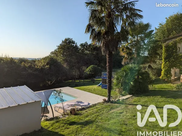 Maison 6 pièces 160 m² 