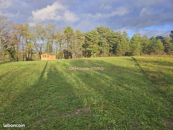 Terrain 2081 m² leguillac de l auche 
