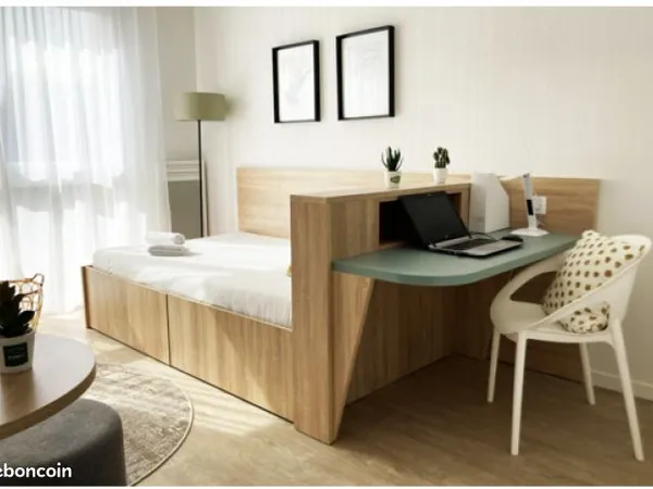 Studio 1 pièce 23 m² 