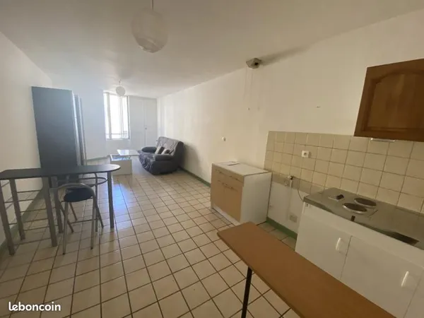 Appartement 1 pièce 33 m² 