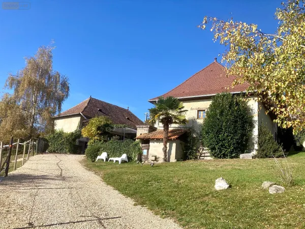 Maison 10 pièces 220 m² 