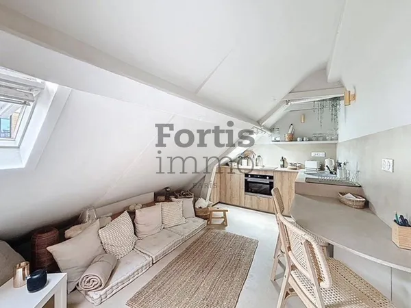 Appartement 1 pièce 12 m² 