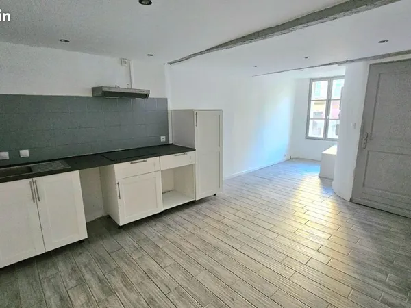 Maison 8 pièces 160 m² 