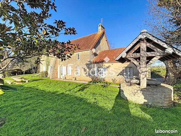 Maison 11 pièces 267 m² 