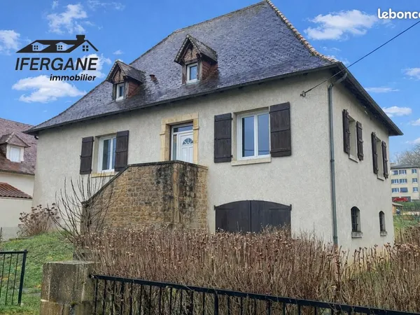 Maison 7 pièces 147 m² 