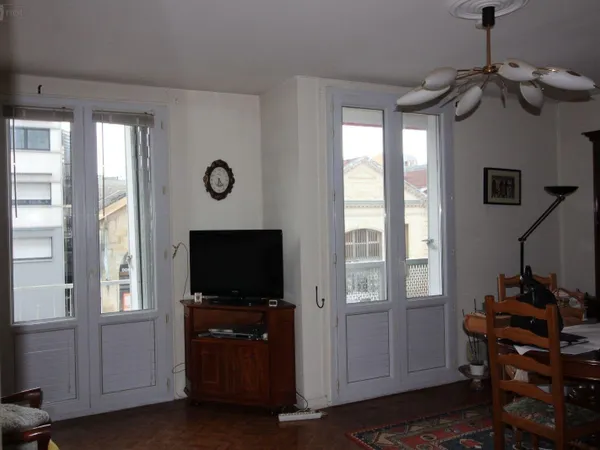Appartement 4 pièces 83 m² 
