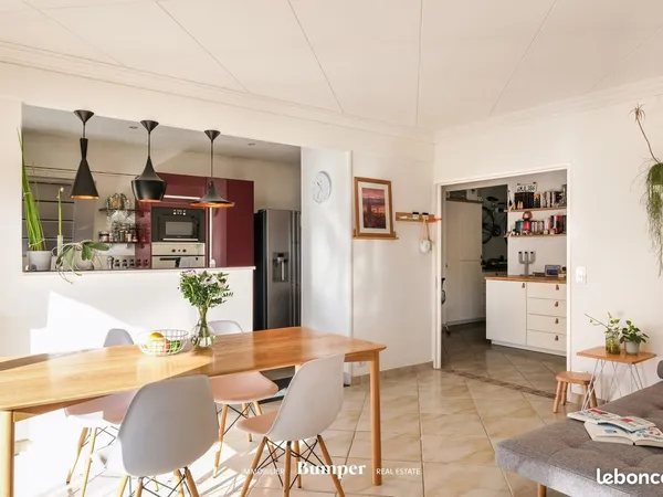Appartement 3 pièces 94 m² 