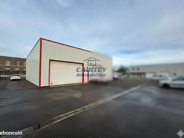 Local commercial 186 m² Lure 