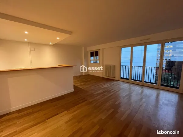 Appartement 4 pièces 107 m² 