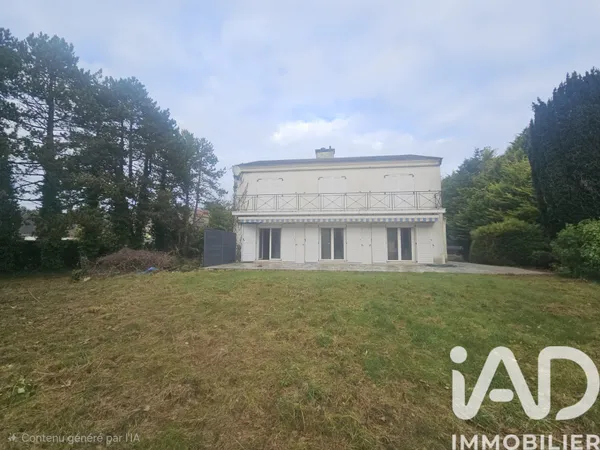 Maison 9 pièces 246 m² 