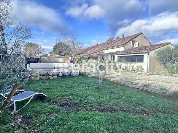 Villa 4 pièces 130 m² 