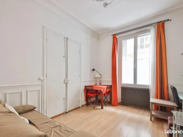 Studio 1 pièce 22 m² 