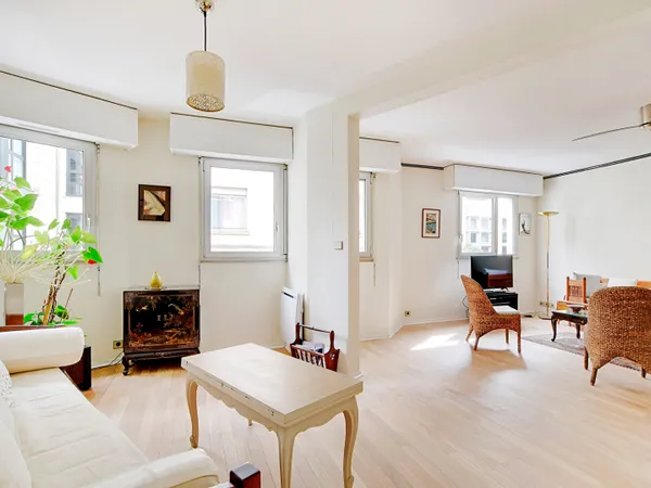 Paris 19 : Appartement 3 pièces 67.22 m2 