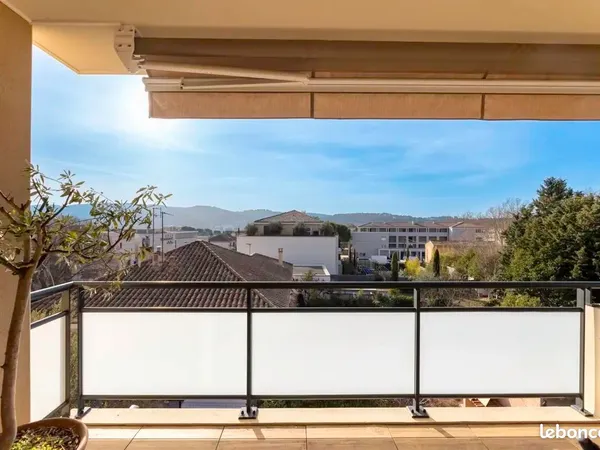 Duplex 5 pièces 105 m² 