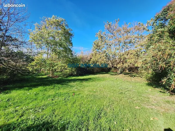 Terrain 942 m² Finhan 