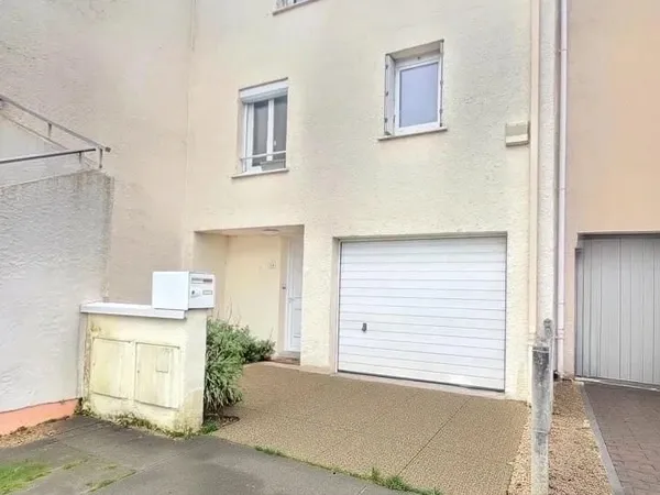 Maison 5 pièces 105 m² 
