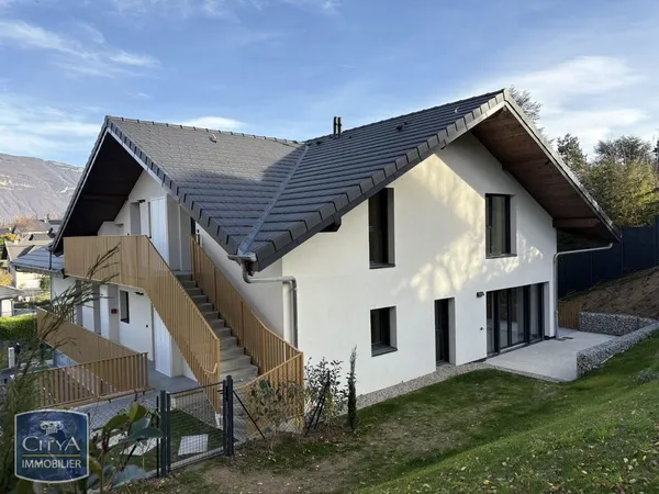 Appartement 4 pièces 92 m² 
