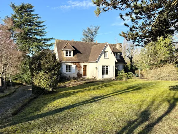 Maison 6 pièces 256 m² 