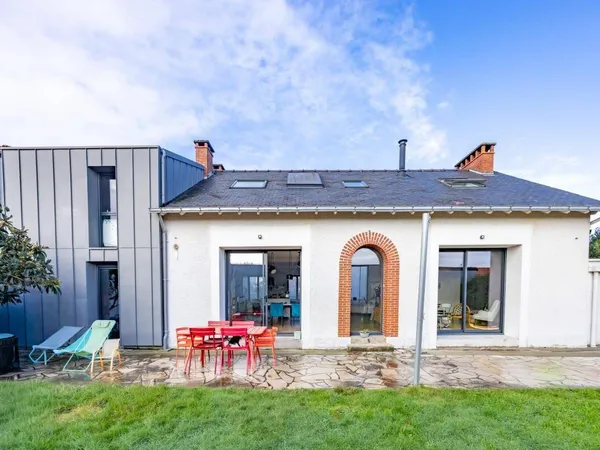 Maison 7 pièces 200 m² 