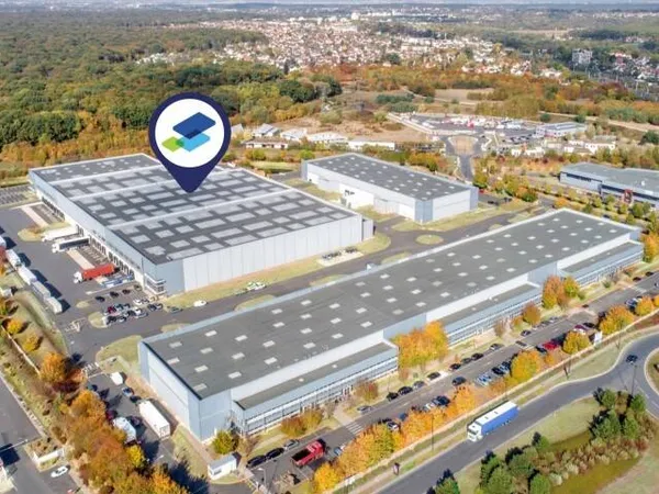 Entrepôt 17271 m² 