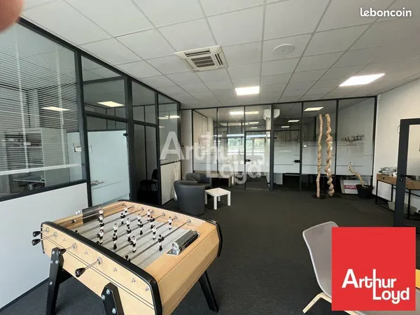 Bureaux 540 m² 