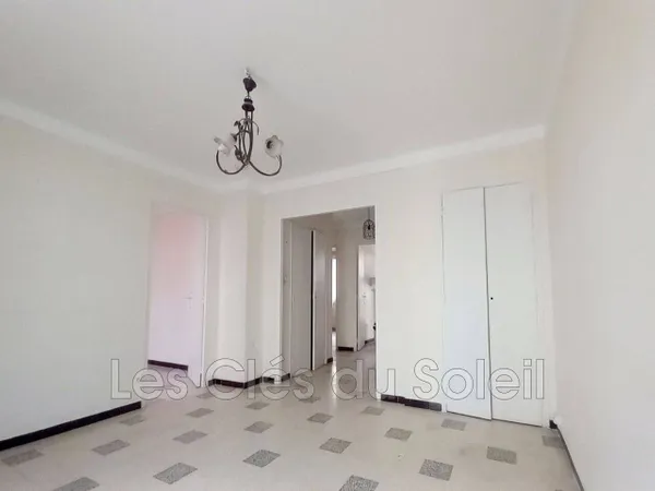 Appartement 3 pièces 53 m² 