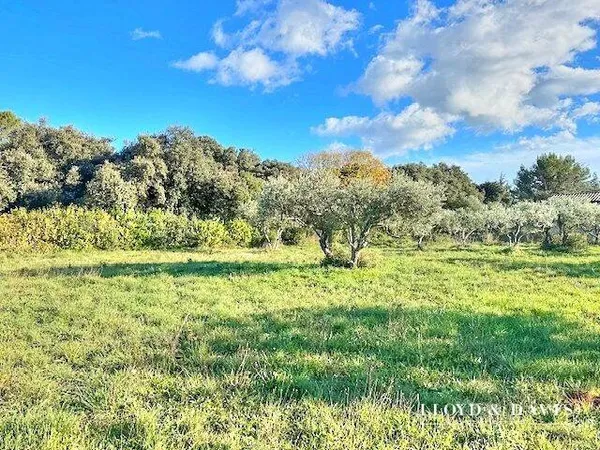 Terrain 1764 m² 