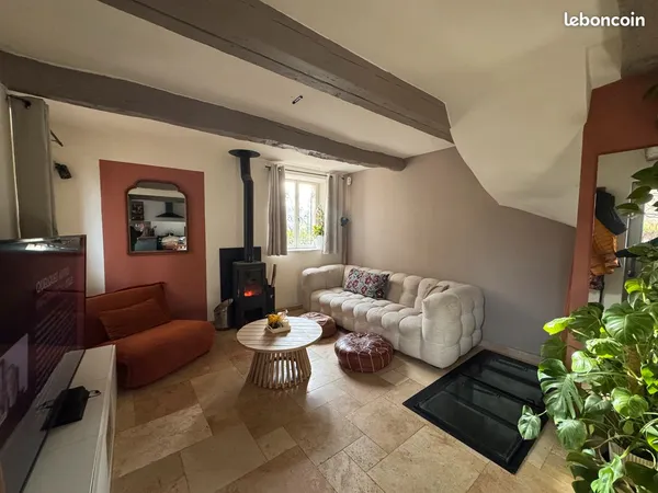 Maison 3 chambres rénovée - calme absolu 