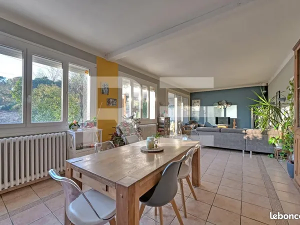Maison 5 pièces 144 m² 