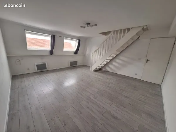 LIBRE DE SUITE, appartement T3 duplex 60 m3 