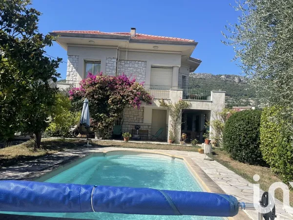 Vente Maison/villa 7 pièces 
