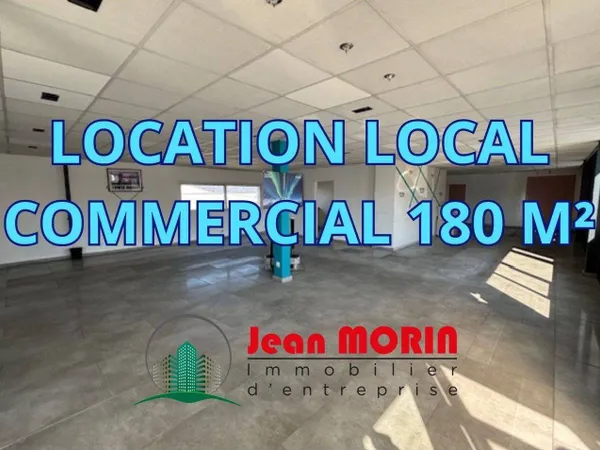 Local commercial 180 m² 