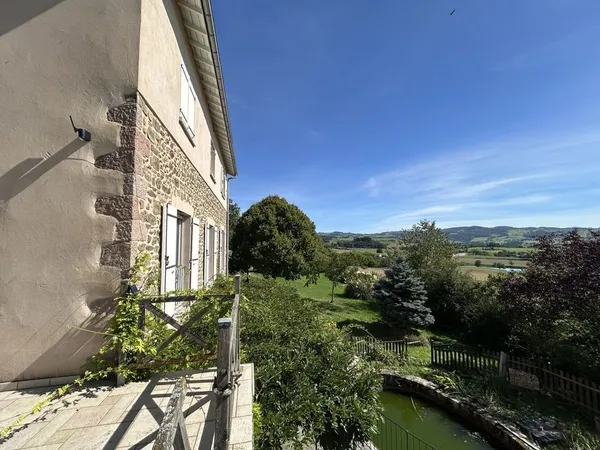 Maison à vendre Pomeys 