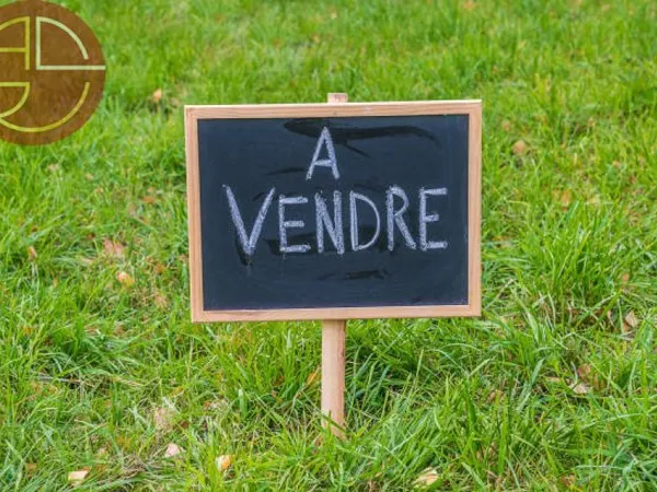 Terrain industriel 1805 m² 