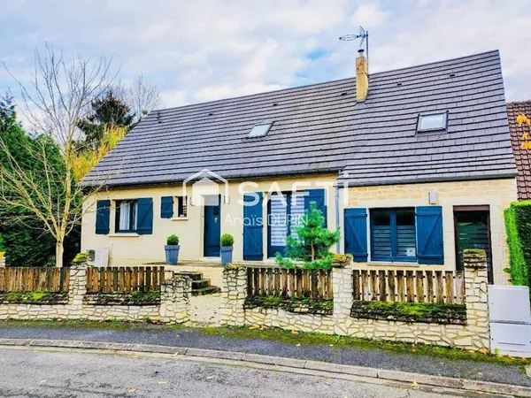 Maison familiale 8 pièces et 5 chambres de 190 m2 