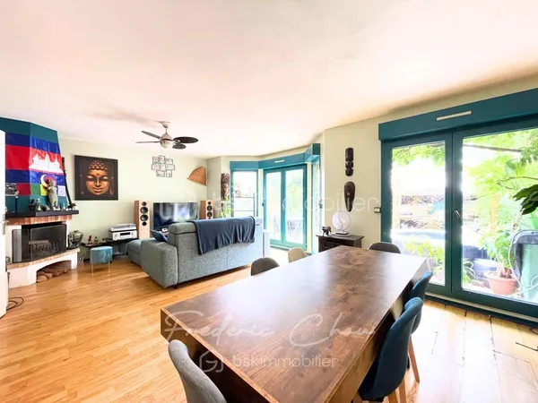 MAISON FAMILIALE A DEUX PAS DU CENTRE-VILLE ET DE LA GARE 