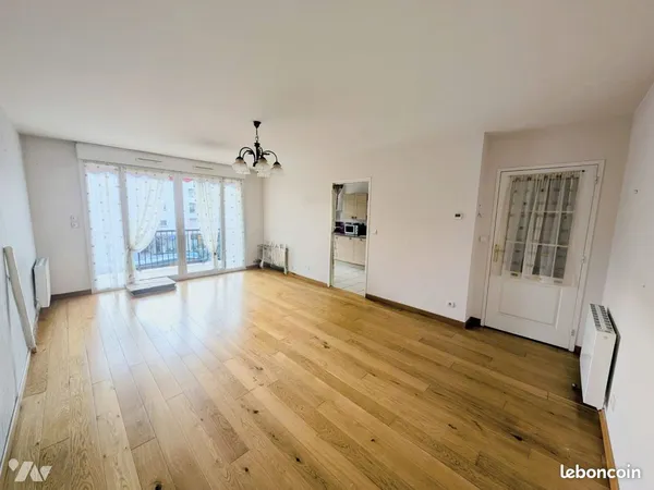 Appartement 4 pièces 80 m² 