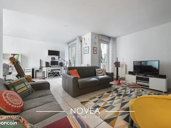 Appartement 4 pièces 123 m² 