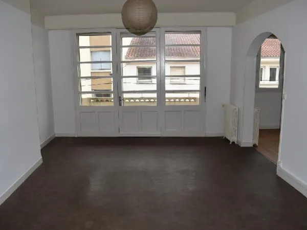 T5 AVEC BALCON - BONNEFOY 