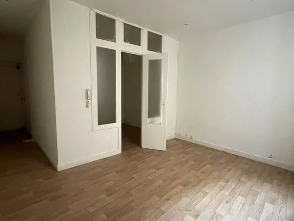 Appartement 1 pièce 33 m² 